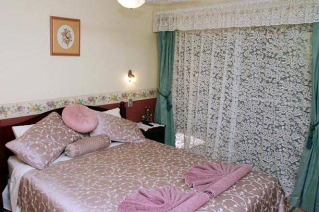 Bed and Breakfast Hillside Country Retreat Голд-Кост Номер фото